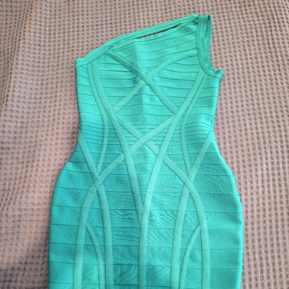 Stunning One Shoulder Dress thekewlshop